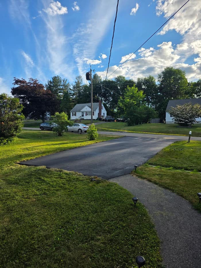 New Look Paving, Sealcoating & Landscaping — customer photo