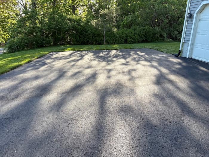 New Look Paving, Sealcoating & Landscaping — customer photo