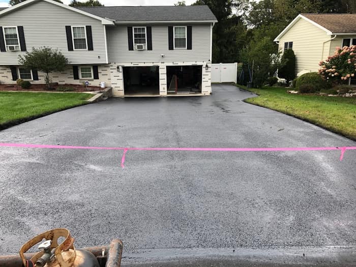 Hippo Seal - Crack Filling | Driveway Repair | Cement Coating | Pot Hole Repair | Asphalt Paving in Dalton — customer photo