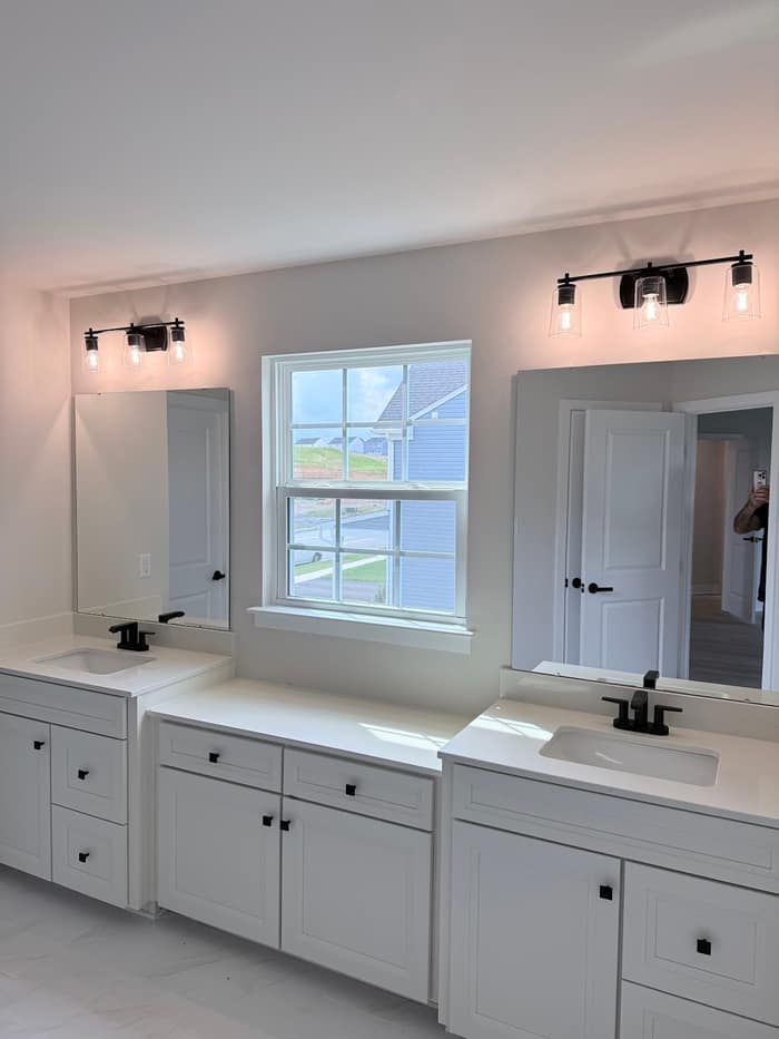 VM Power Flooring & Basement/ Kitchen/ Bathroom Remodeling — customer photo