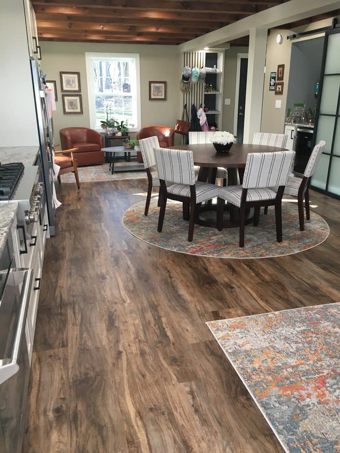 WeShipFloors — customer photo