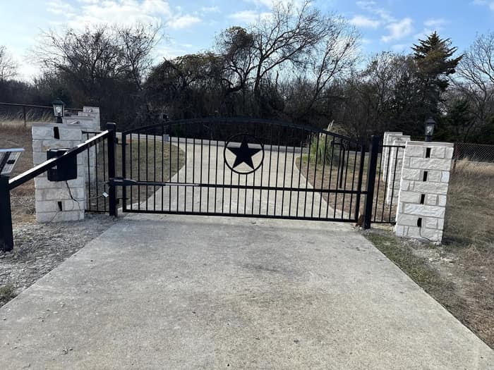 Lowery Fence & Patio — customer photo